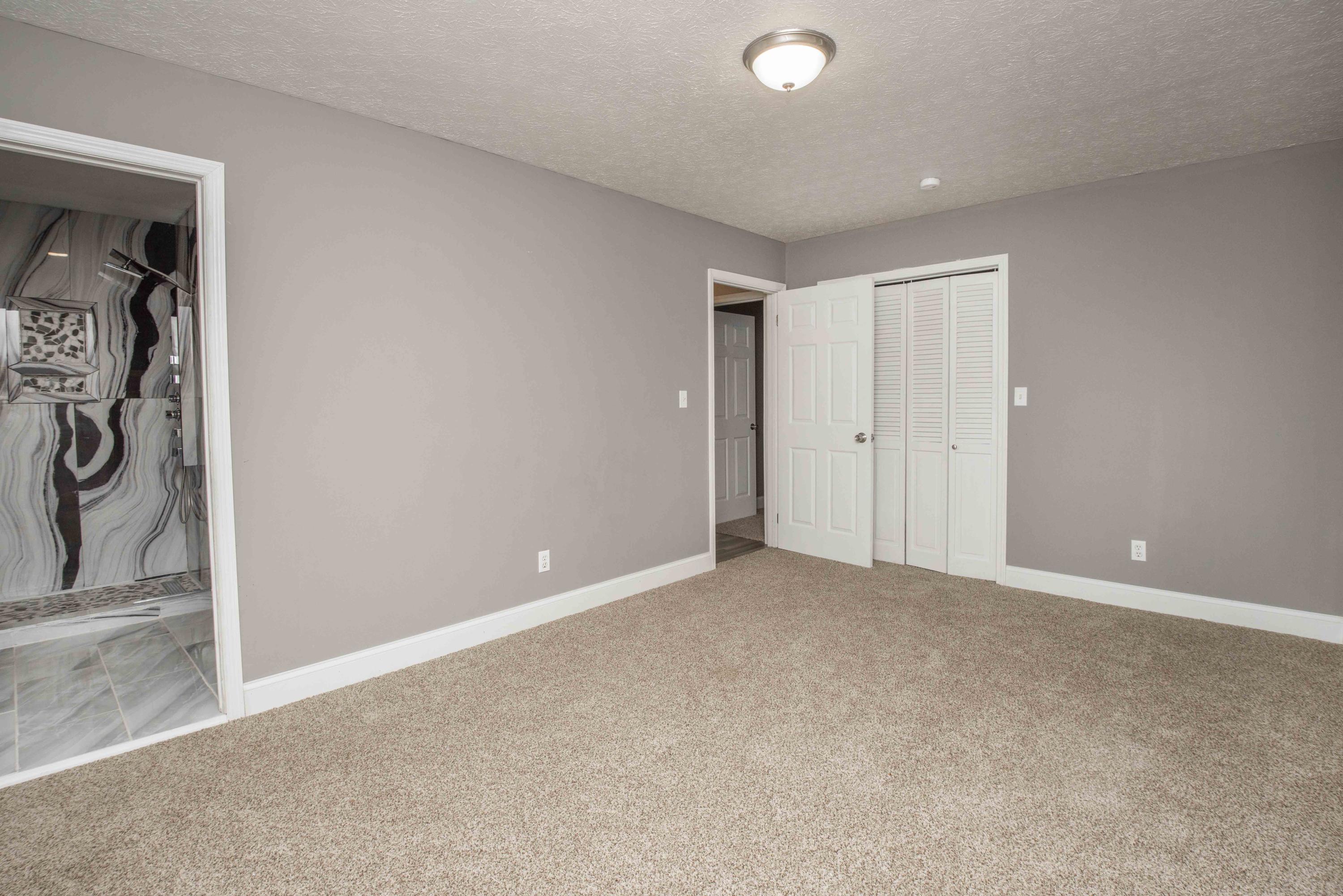 109 Timbercrest Drive Oak Ridge, TN 37830 - Photo 20 of 40 Master Bedroom