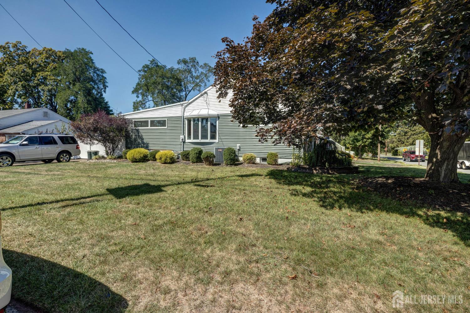 58 Stony Road West Edison, NJ 08817 - Photo 27 of 31