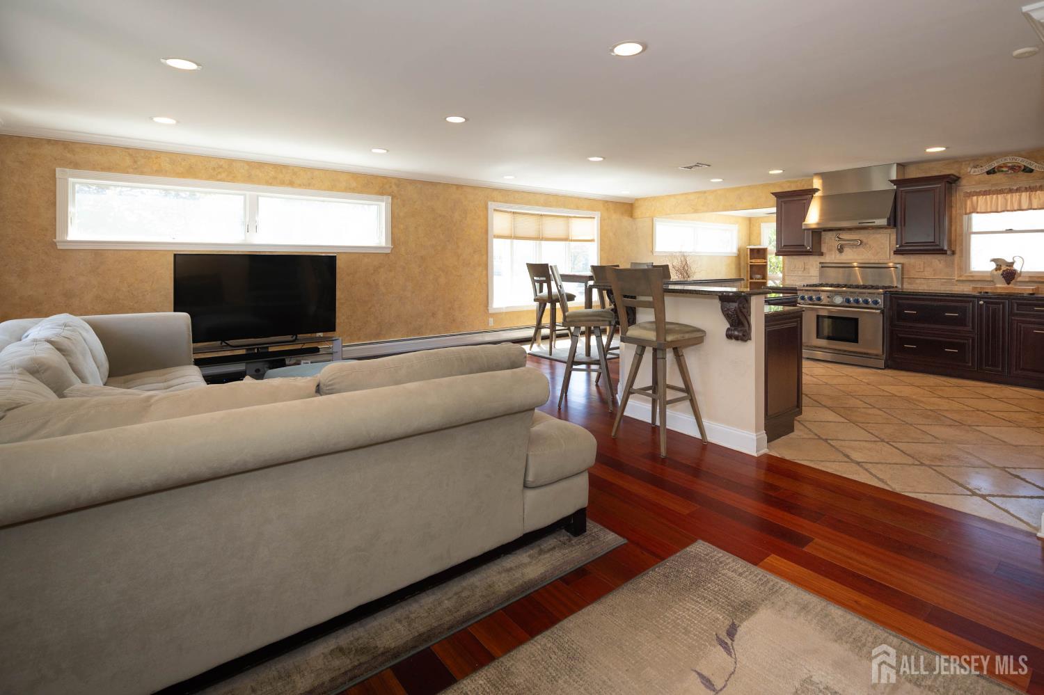 58 Stony Road West Edison, NJ 08817 - Photo 10 of 31