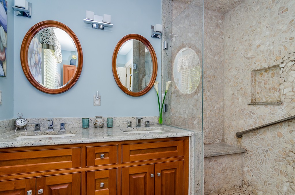 2 Hopewell Farm Road, Unit 2 Natick, MA 01760 - Photo 13 of 20 Gallery Image 13