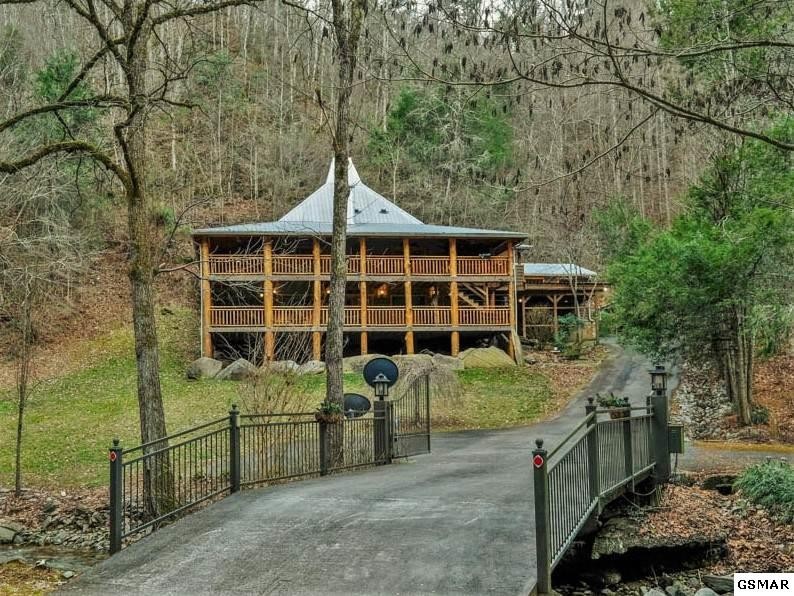 3014 North Clear Fork Road Sevierville, TN 37862 - Photo 1 of 36