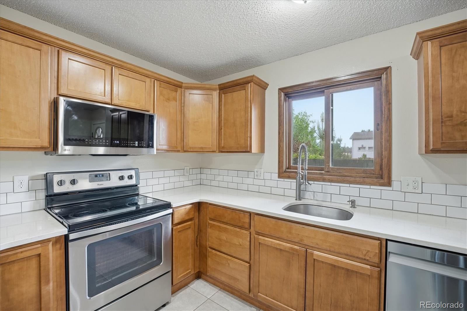 1248 South Reed Street, Unit 3 Lakewood, CO 80232 - Photo 14 of 46