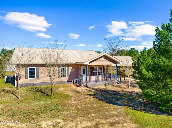 $315,000 | 492 Buckhorn Boulevard, Chipley, FL 32428