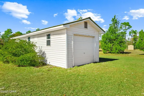 $315,000 | 492 Buckhorn Boulevard, Chipley, FL 32428