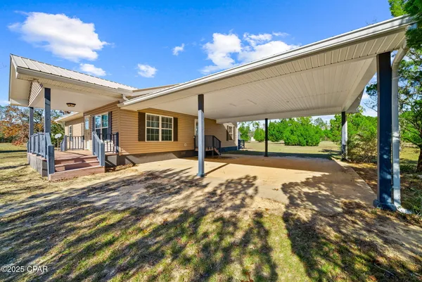 $315,000 | 492 Buckhorn Boulevard, Chipley, FL 32428