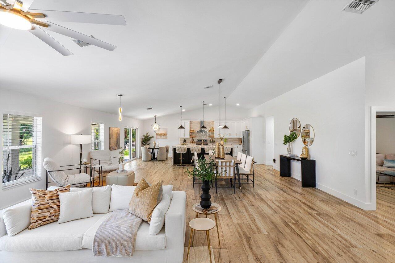 4669 Bucida Road Boynton Beach, FL 33436 - Photo 23 of 40 023-4669BucidaRoad-BoyntonBeach-FL-33436