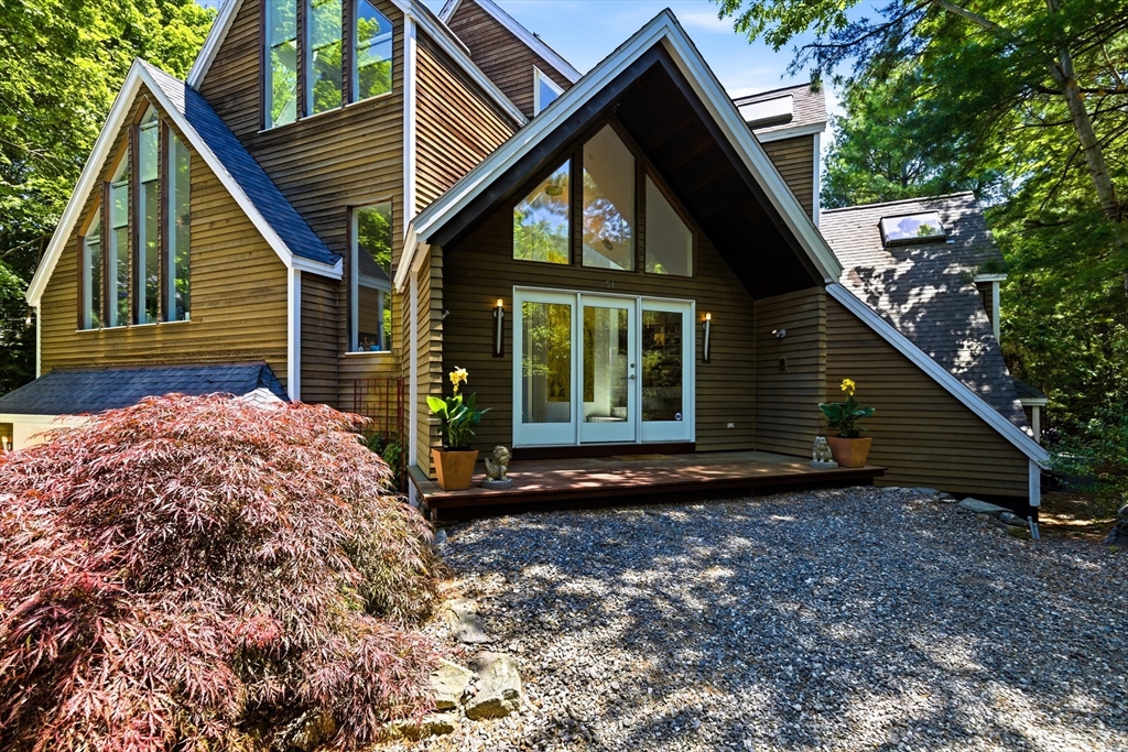 51 Deer Path, Unit 51 Hudson, MA 01749 - Photo 1 of 41
