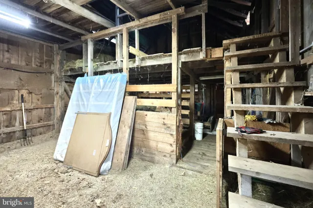 a view of an entryway