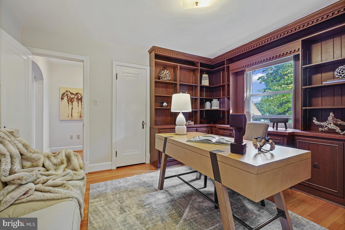 9101 Flower Avenue Silver Spring, MD 20901 - Photo 20 of 44