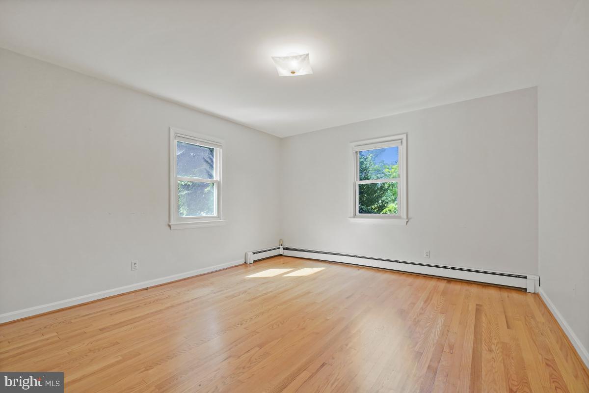 9101 Flower Avenue Silver Spring, MD 20901 - Photo 27 of 44