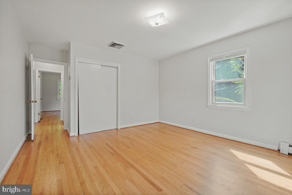 9101 Flower Avenue Silver Spring, MD 20901 - Photo 28 of 44