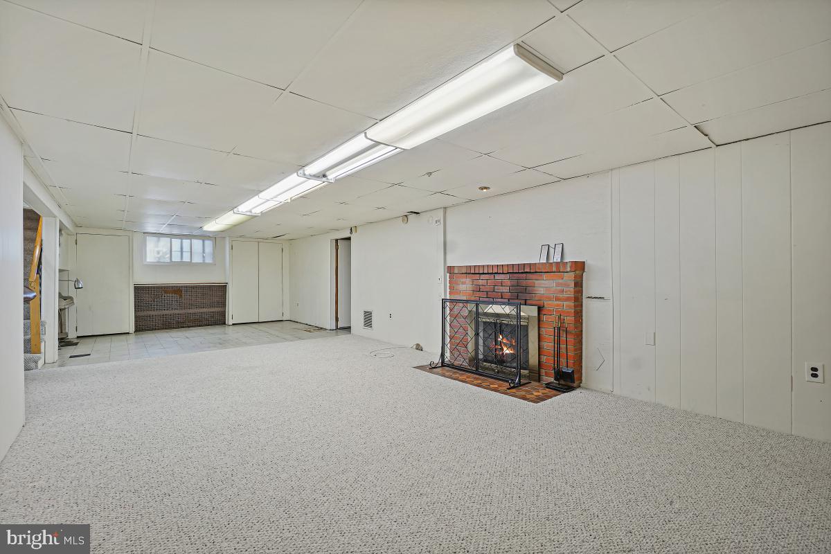 9101 Flower Avenue Silver Spring, MD 20901 - Photo 30 of 44