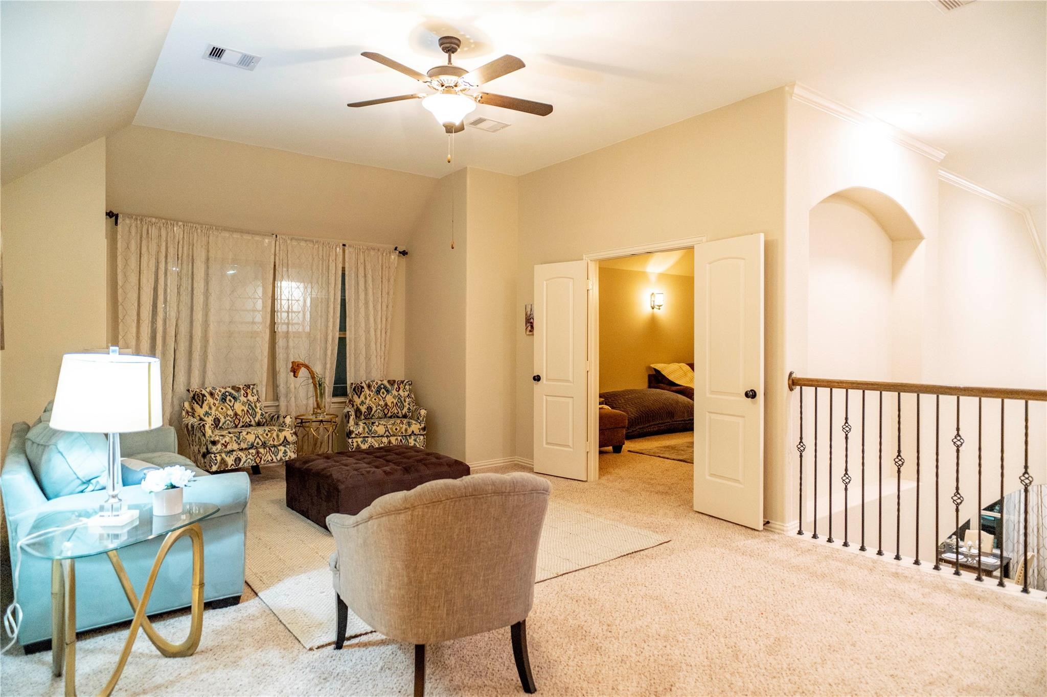 2727 Richmond Ridge Lane Katy, TX 77494 - Photo 27 of 50 a living room with furniture