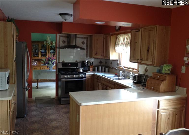 2128 Manor Road Uniontown, OH 44685 - Photo 12 of 13