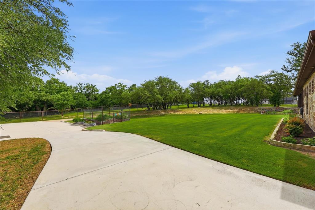 321 Arborview Drive Weatherford, TX 76088 - Photo 36 of 40