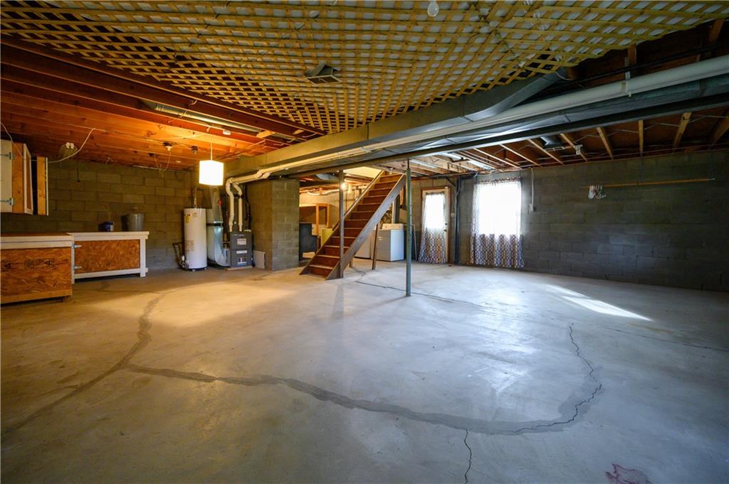 2494 Wigwam Road Aliquippa, PA 15001 - Photo 33 of 37
