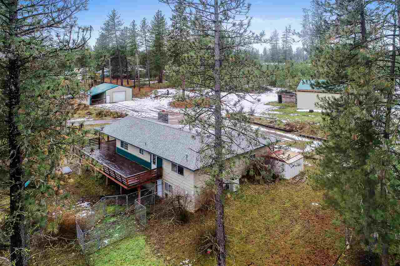 26917 North Yale Road Chattaroy, WA 99003 - Photo 2 of 20