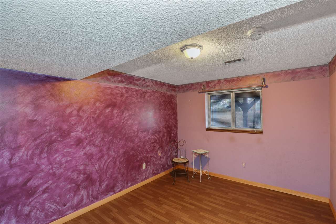 26917 North Yale Road Chattaroy, WA 99003 - Photo 14 of 20