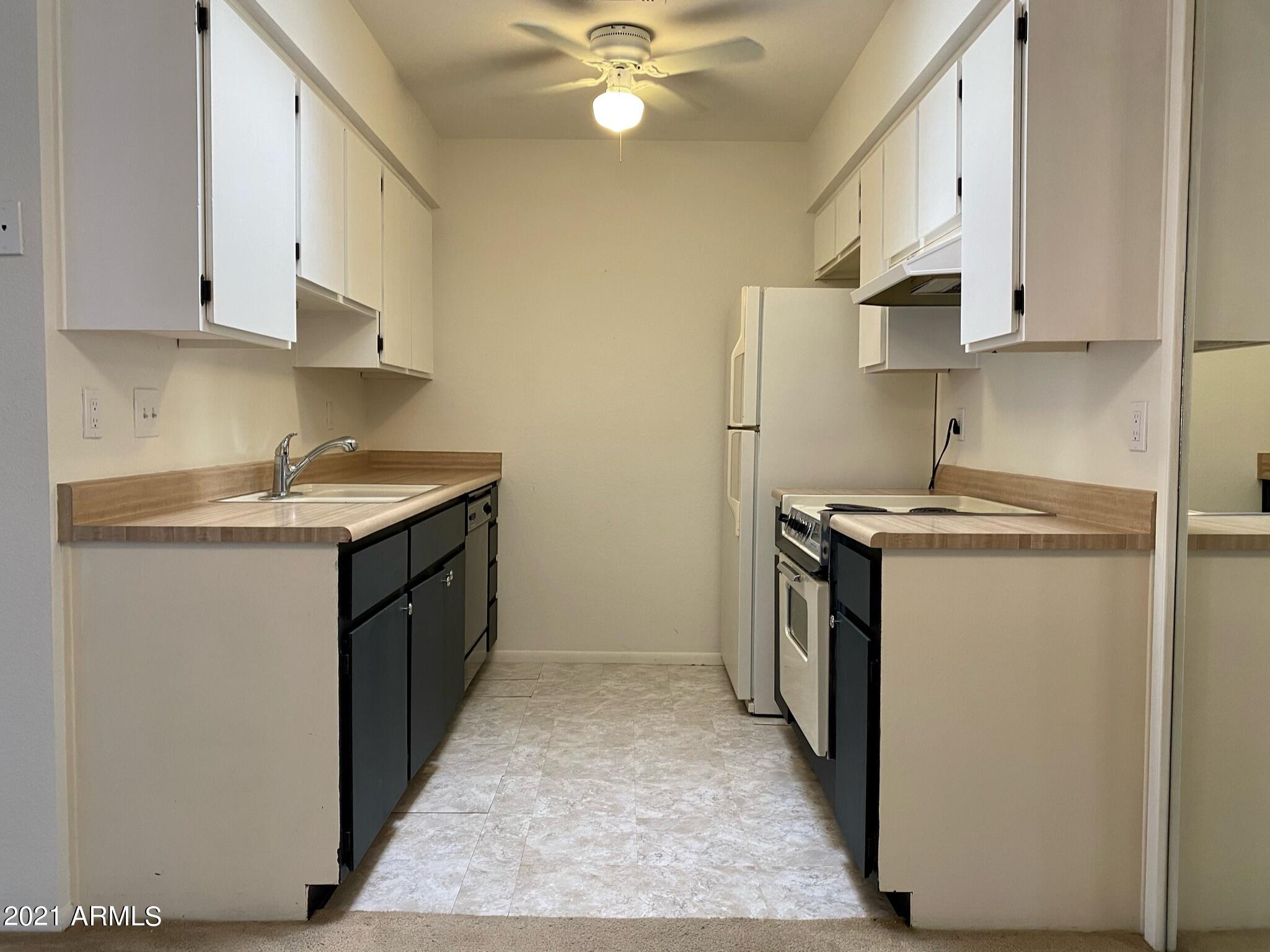 97 North Cooper Road, Unit 115 Chandler, AZ 85225 - Photo 5 of 30 IMG_0023