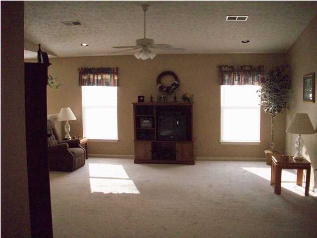 7910 Westbrook Road Louisville, KY 40258 - Photo 8 of 18 Additional Photo