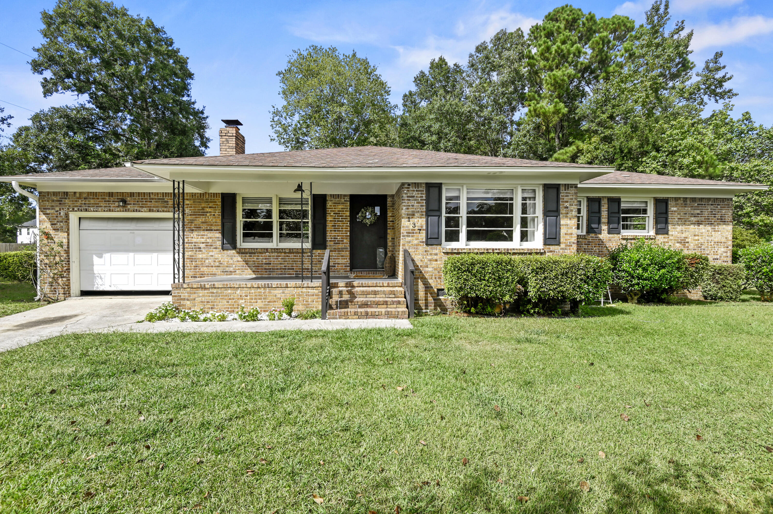 137 Ravenell Street Moncks Corner, SC 29461 - Photo 1 of 33 _DSC1237