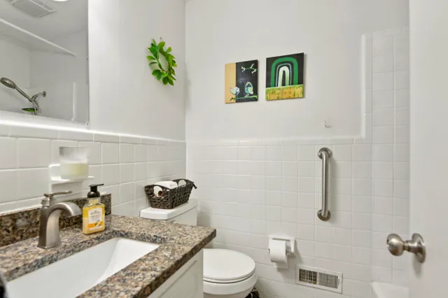 $2,050 | 137 Ravenell Street, Moncks Corner, SC 29461