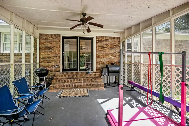 $2,050 | 137 Ravenell Street, Moncks Corner, SC 29461