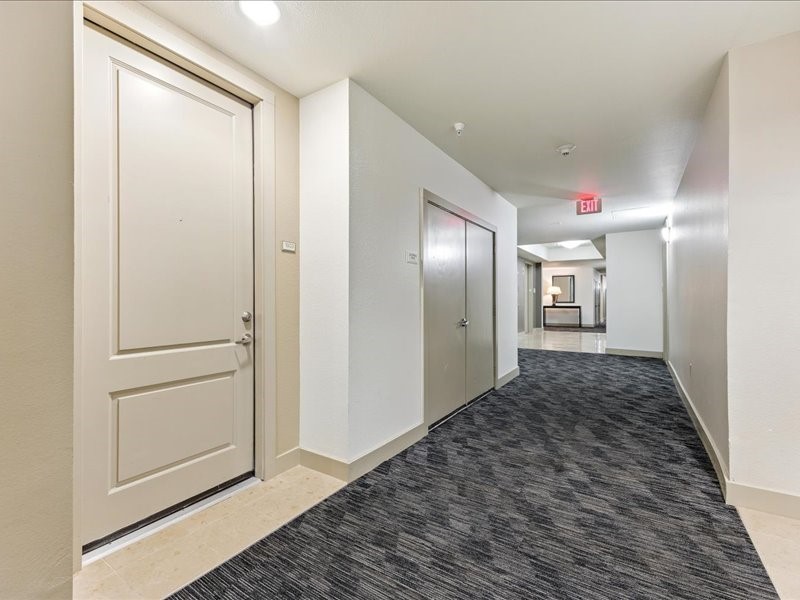 3505 Sage Road, Unit 1603 Houston, TX 77056 - Photo 6 of 28 Well-maintained building with strong reserves and attentive on-site staff.