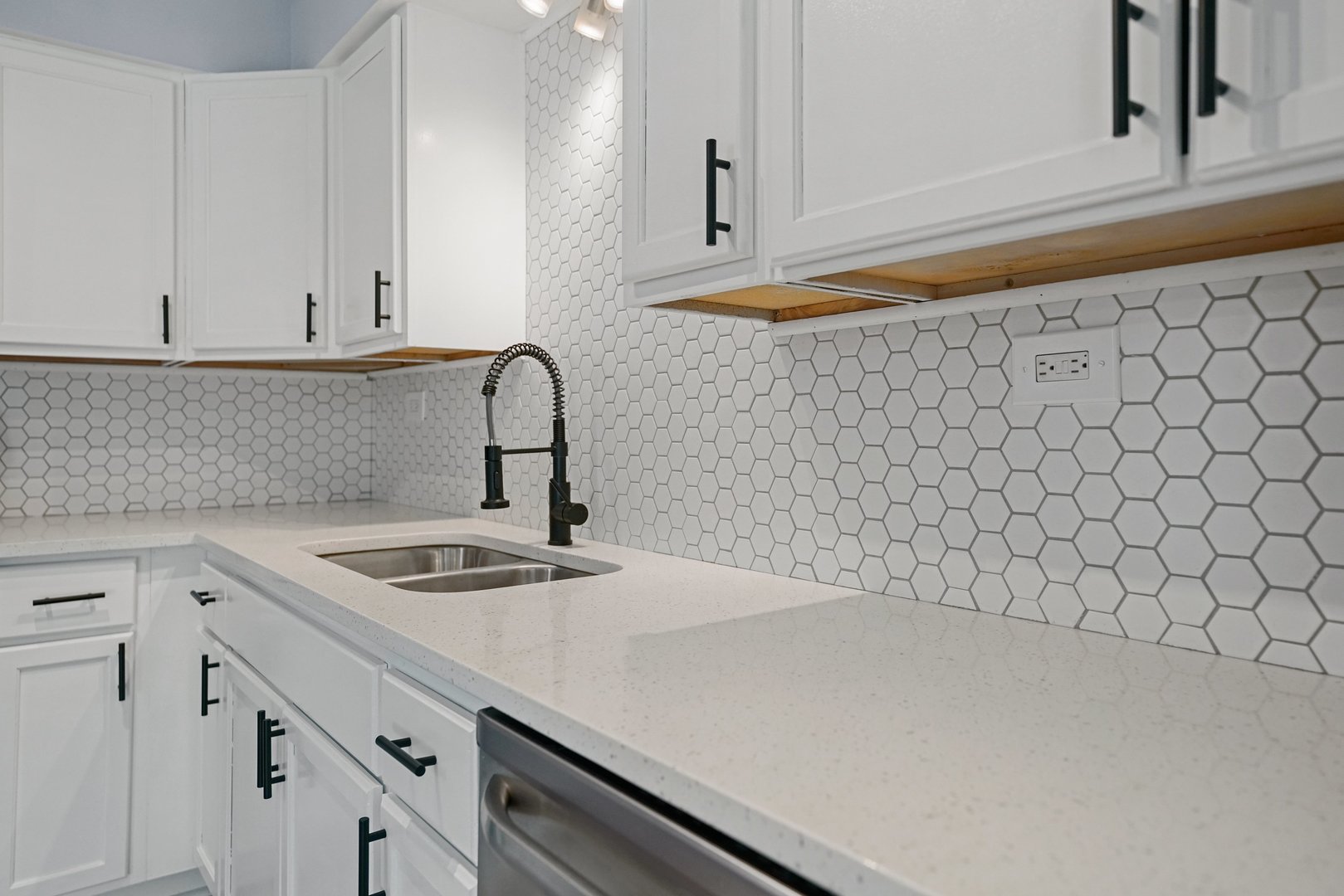 4819 West Engle Road, Unit 3D Alsip, IL 60803 - Photo 5 of 19 a kitchen with a sink and cabinets
