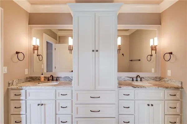 $2,999,500 | 922 Little Darby Lane, Suwanee, GA 30024