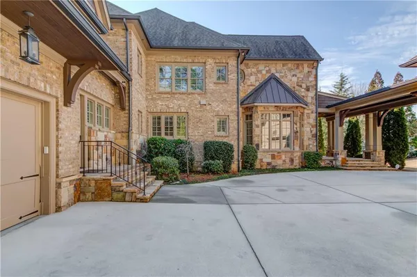$2,999,500 | 922 Little Darby Lane, Suwanee, GA 30024
