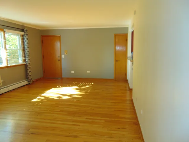 $179,900 | 3804 North Harlem Avenue, Unit 4, Chicago, IL 60634