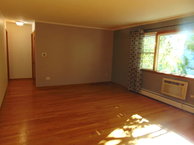 $179,900 | 3804 North Harlem Avenue, Unit 4, Chicago, IL 60634