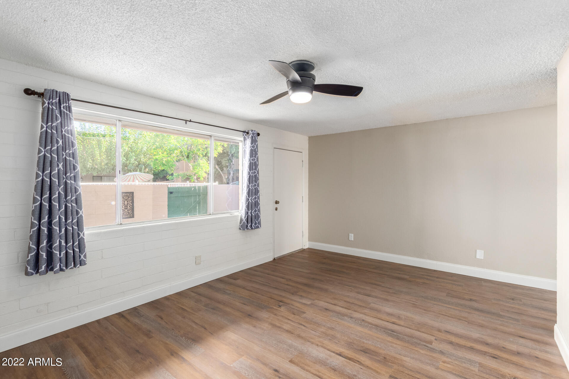 6565 North 19th Avenue, Unit 42 Phoenix, AZ 85015 - Photo 3 of 34 07 - 19th