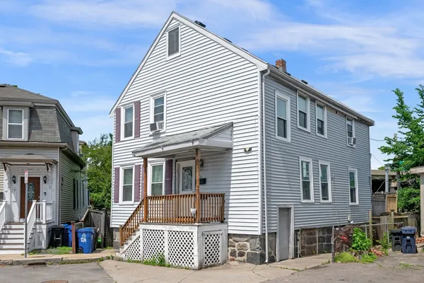 $925,000 | 5 A Lorenzo Street, Boston, MA 02122