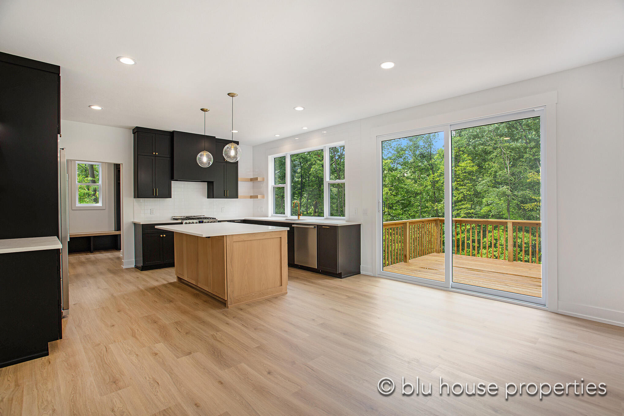 181 Tallman Rdg Court Southwest Grand Rapids, MI 49534 - Photo 8 of 23 8L9A9201