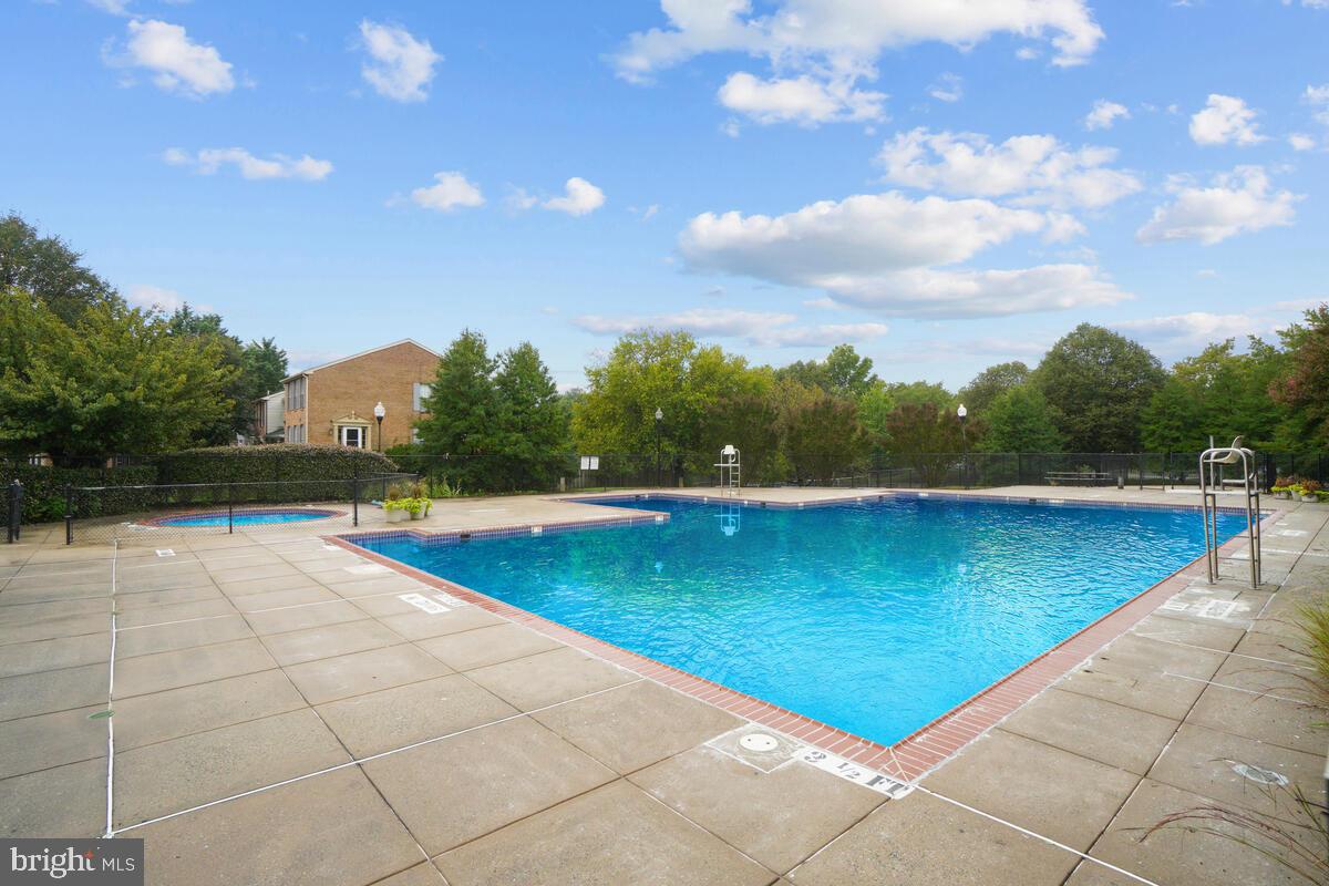 505 Philmont Drive Gaithersburg, MD 20878 - Photo 42 of 43