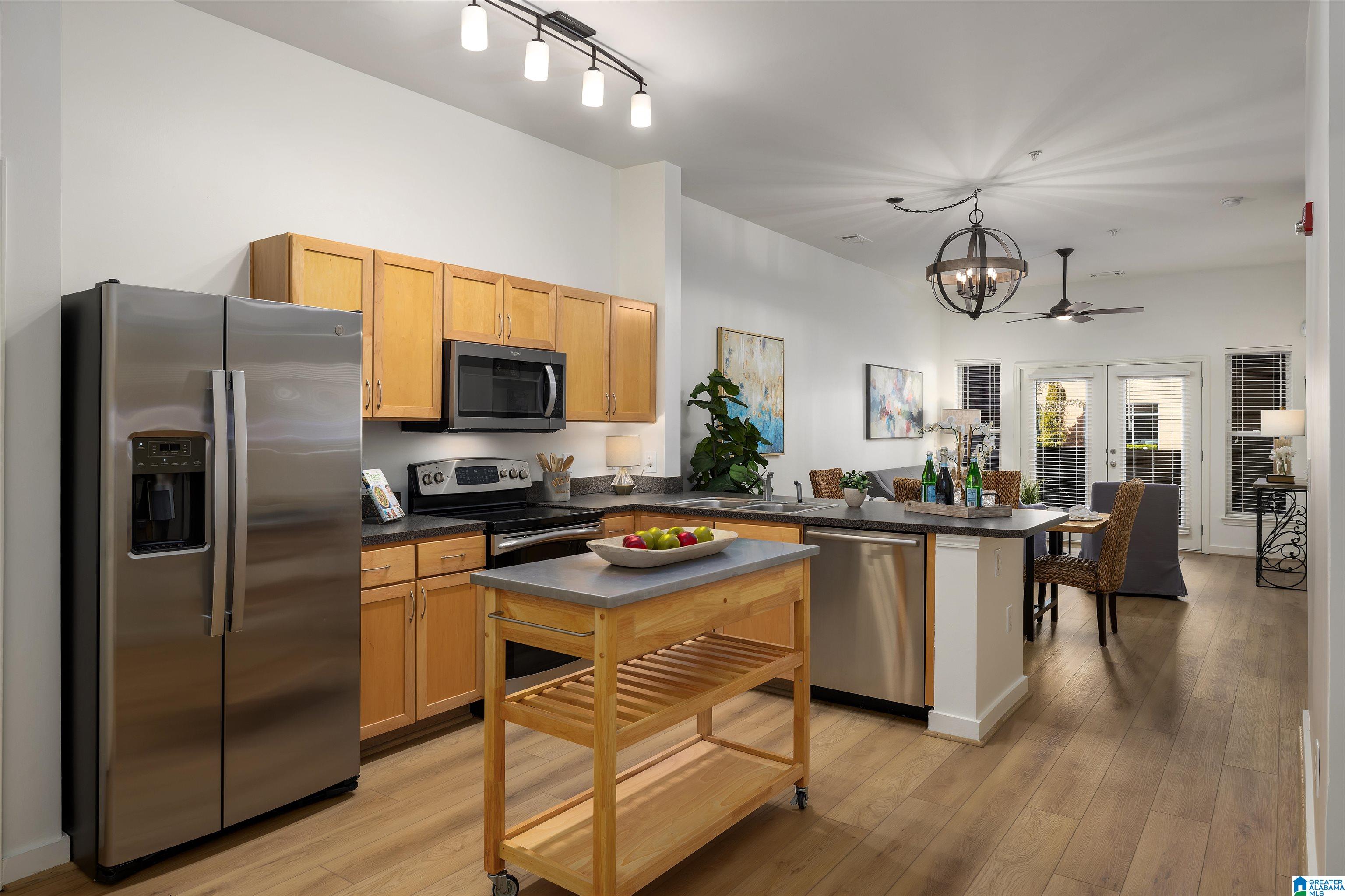 401 20th Street South, Unit 112 Birmingham, AL 35233 - Photo 4 of 34
