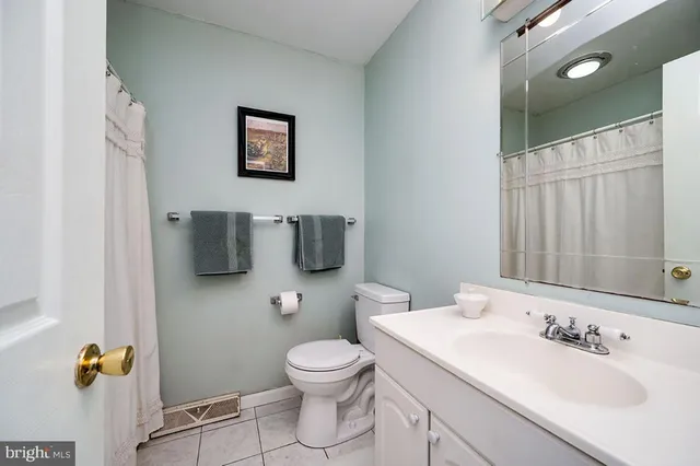 $375,000 | 65 Wyomissing Hills Boulevard, Reading, PA 19609