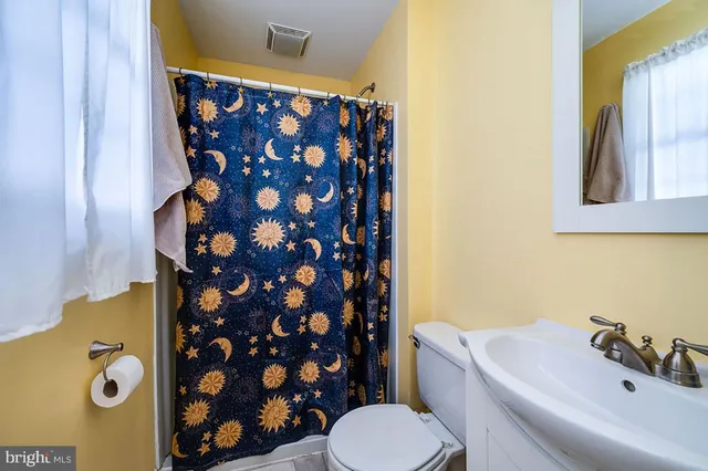 $375,000 | 65 Wyomissing Hills Boulevard, Reading, PA 19609