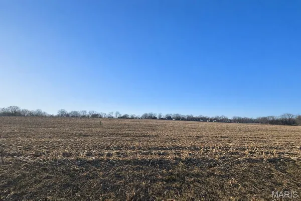 $184,000 | 2285 Staunton Road, Troy, IL 62294