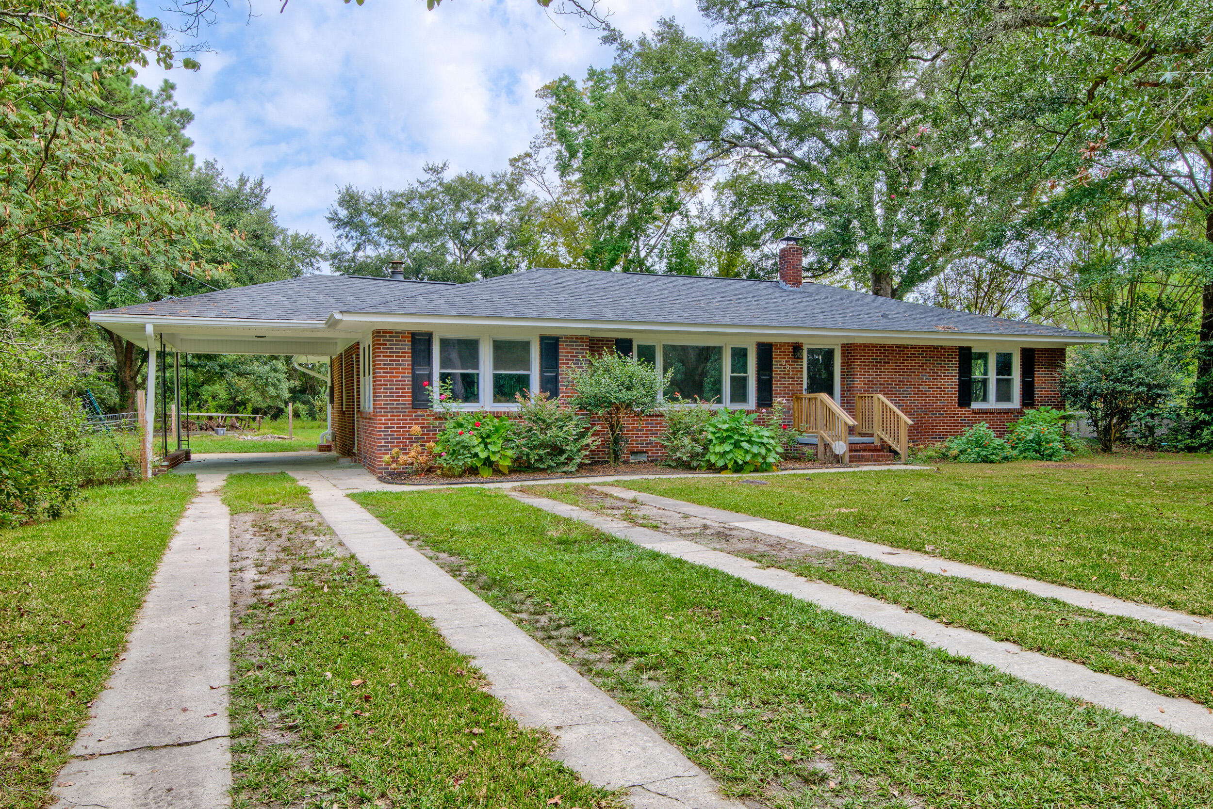 306 Peachtree Road Walterboro, SC 29488 - Photo 14 of 50 _DSC3091-HDR(5)