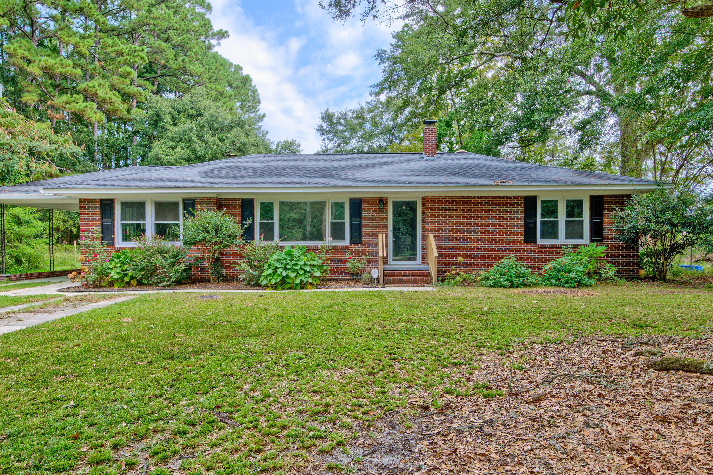 306 Peachtree Road Walterboro, SC 29488 - Photo 30 of 50 _DSC3076-HDR(5)
