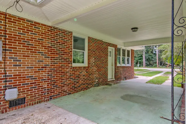 $305,000 | 306 Peachtree Road, Walterboro, SC 29488