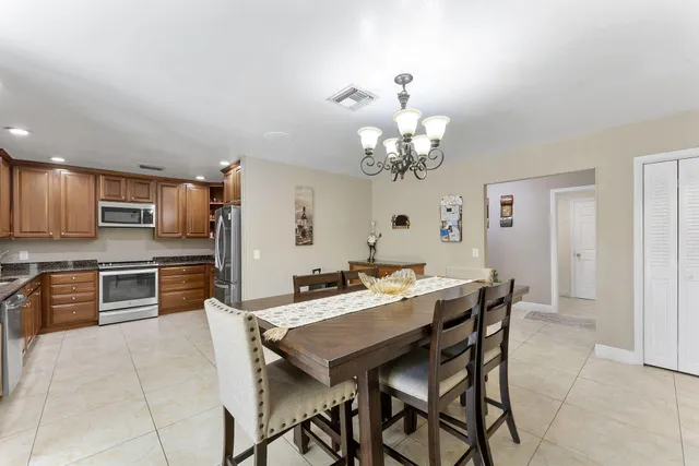 $630,000 | 1289 Anhinga Drive, Wellington, FL 33414