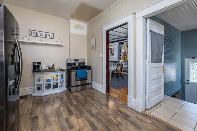 $176,000 | 103 East Washington Street, Kentland, IN 47951