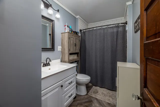 $176,000 | 103 East Washington Street, Kentland, IN 47951