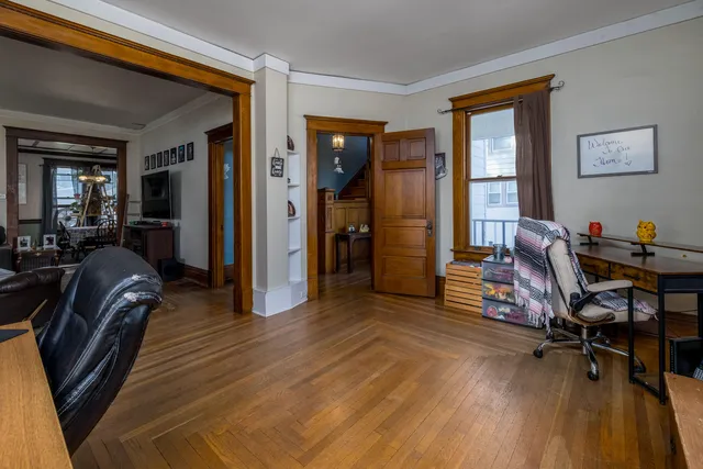 $176,000 | 103 East Washington Street, Kentland, IN 47951