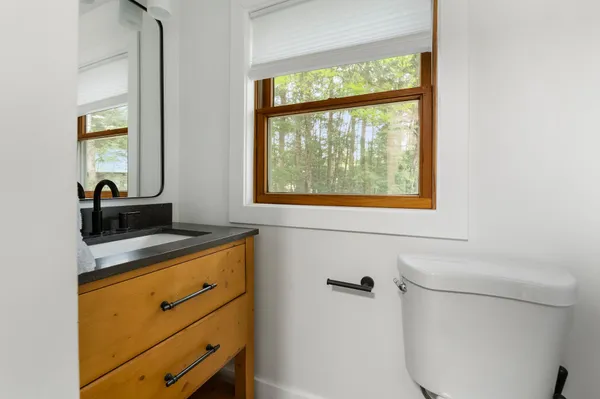 $1,399,000 | 6 Paquette Lane, Sunapee, NH 03782