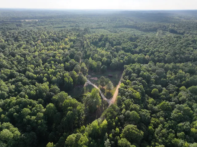 $200,000 | 505 Winding Way, Saltillo, TN 38370